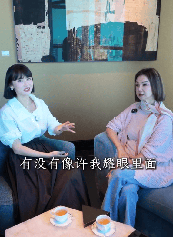 本火影忍者本子海报